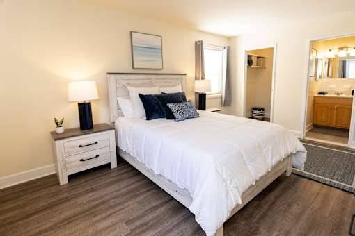 $1,573 / 2br - 1215ft2 - Situated in Owings Mills!, On-Site Management, 2 Bed (1 Millpaint Ln, Owings Mills, MD)63694780179713120