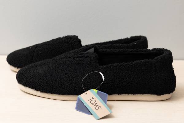 Toms Mens Plush Alpargatas size 11 (New,never used) 1