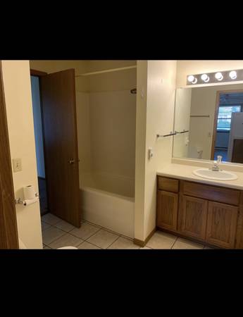 $935 / 1br - Apartamento disponible- 157 TERRANCE STREET - 4, CHIPPEWA FALLS, WI 54729 (Chippewa)63845962390785121