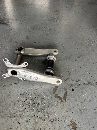 SHIMANO XT Crank/BB 1