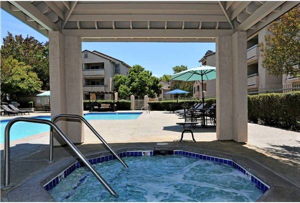 1BD 1BA, Situated in Pleasanton!, Private Patio 1