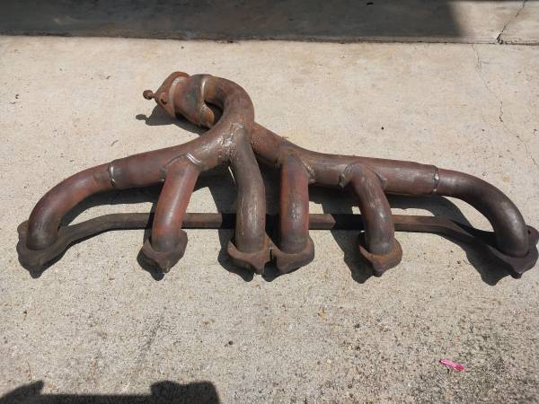 "JEEP" exhaust header 1