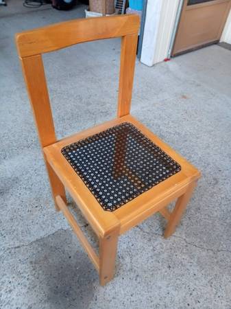 4 Dining chairs 1