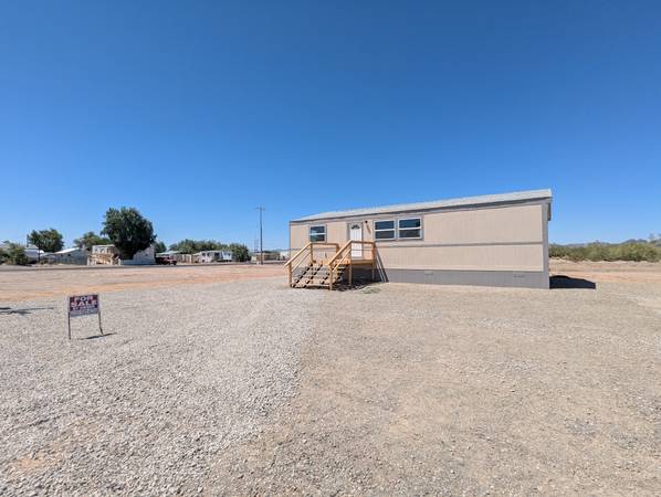 $220,000 / 3br - 1344ft2 - Affordable Housing in Bouse Az 3 Bed 2 Bath (Bouse)63838117960195120