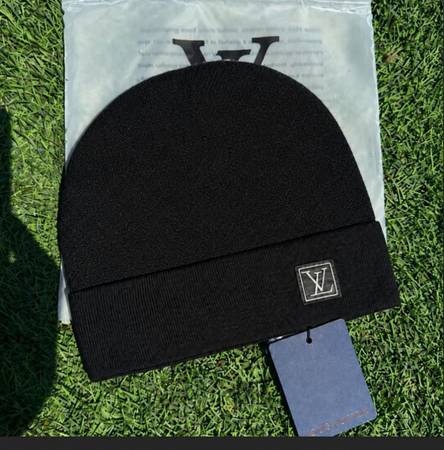 Louis Vuitton Black Beanie 1