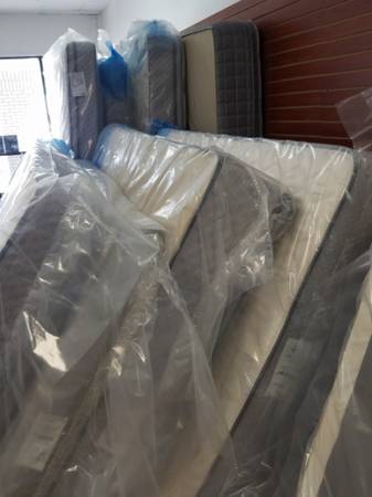 King Mattress NEW 1