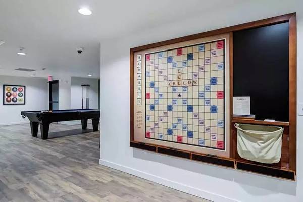 $2,121 / 2br - 715ft2 - Location is key! Stellar 2 bed, 1 bath in Seatac's core. (Seatac)64031135595649120