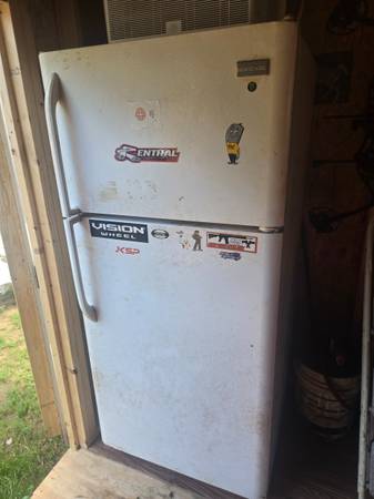 Frigidaire 1
