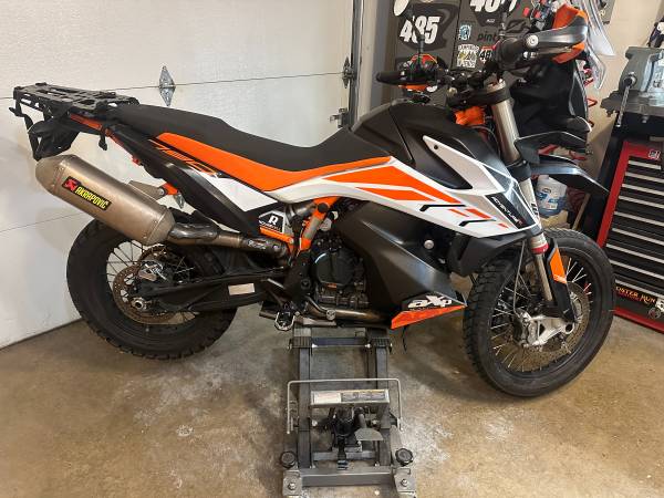 2020 KTM790R
