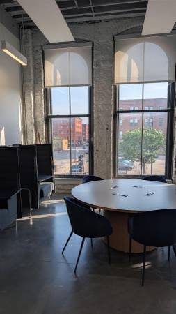 $1,455 Beautiful Corner Office in a Beautiful Building - Get 20% Off! (North Loop)63868703177347123