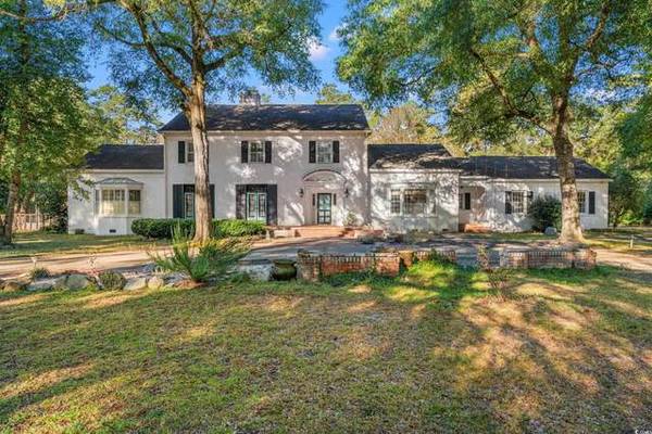 Nichols,  Home for Sale - 4bd 3ba 1