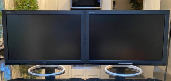 Dual KDS 26" Widescreen 1920x1200 LCD Monitors 1