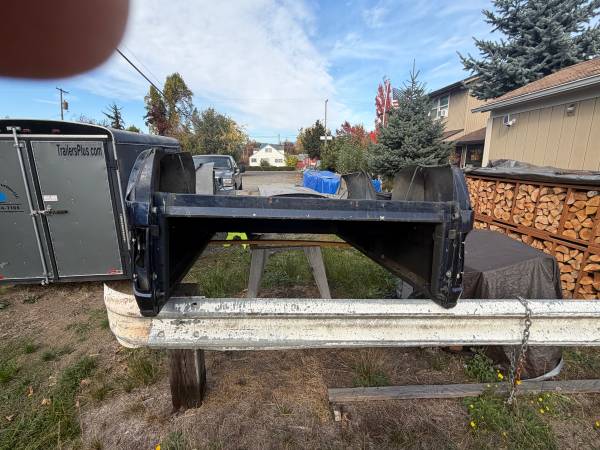 Ford F350 bed 2004-05 with Tailgate 1