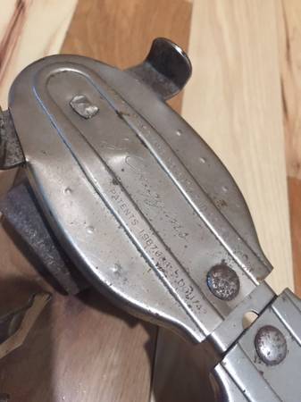 Vintage JC Higgins Metal Roller Skates - $15 (Bay View)63471070774403121