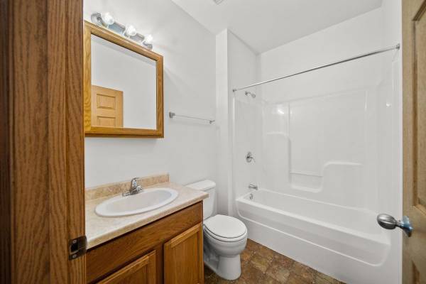 $1,226 / 1br - 768ft2 - Desagüe de basura, acceso para discapacitados, microondas, televisión con descuento63655853092865121
