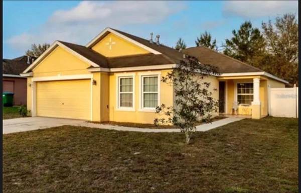 Spacious 3 Bed, 2 Bath Single Family Home in Deltona - $2100/mo 1
