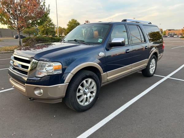 2013 Ford Expedition EL King Ranch 1