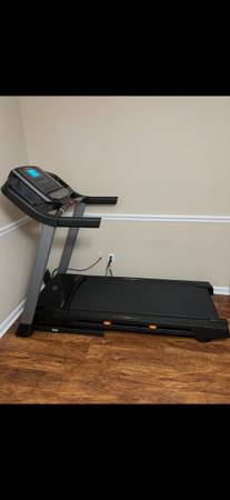 TREADMILL 1