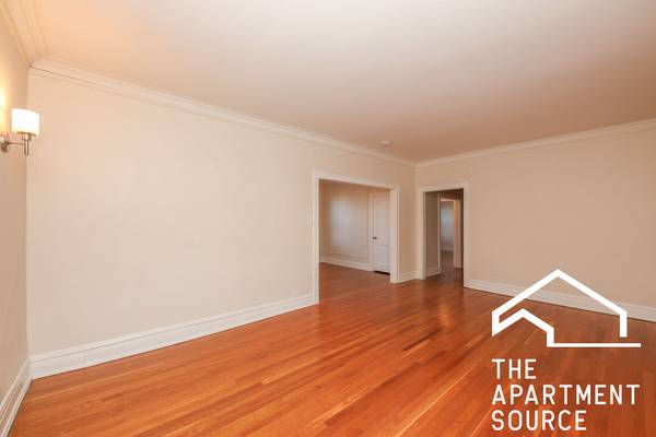 $1,545 / 1br - 850ft2 - Easy commute to all that downtown Evanston has to offer (Evanston)64148817914755121