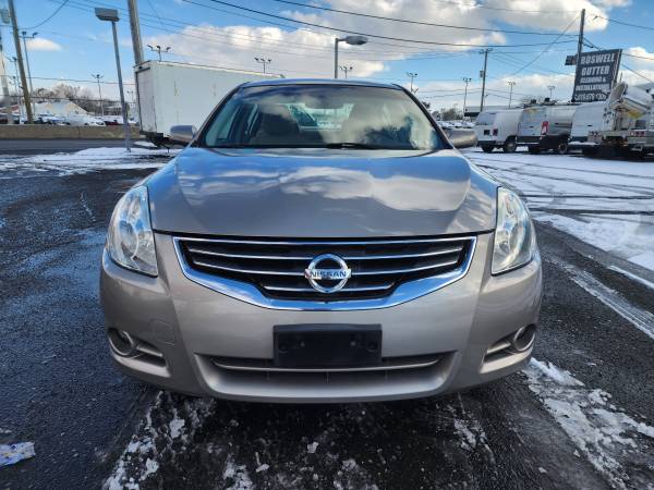 2012 NISSAN ALTIMA 1