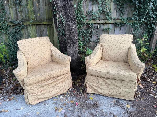Free armchairs 1