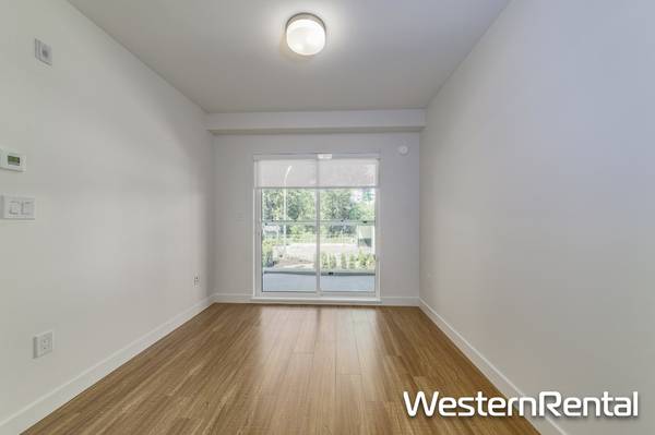 Wren + Raven 1 Bed + 1 Den with A/C for rent 1