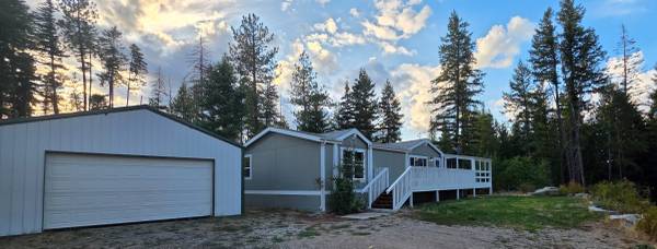$465,000 / 3br - 1566ft2 - 3 BEDROOM 2 BATH ON 14 ACRES - ELOIKA LAKE (DEER PARK, WA)64165798818050122