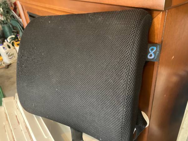 Everlasting Comfort Lumbar Support Cushion for Car or any Seat 1