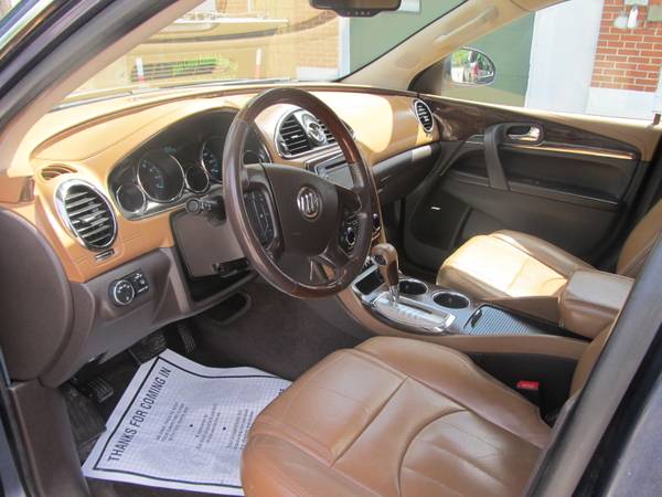 2014 buick enclave  3 row seating - $6,99563622483985153124