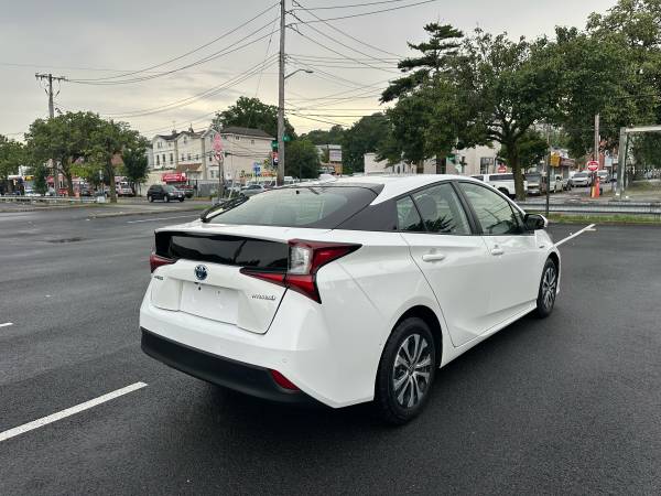 2021 TOYOTA PRIUS LE - $17,900 (Staten Island NY)63654720232577124