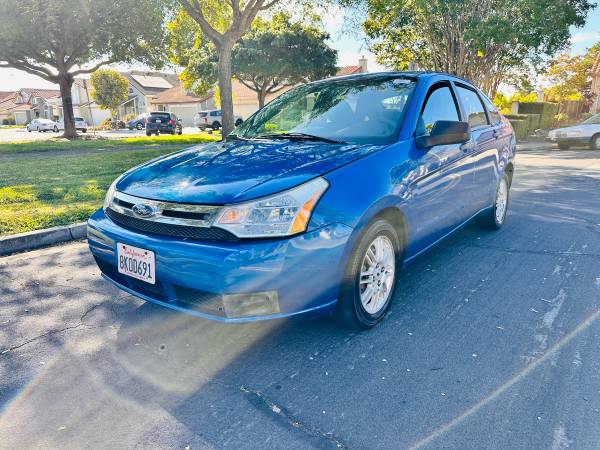 2010 Ford Focus · SE - $2,995 (alameda)63442338079489121