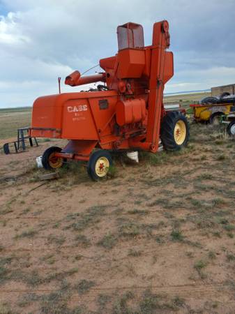 Case Combine 600 Special / lawn art ? 1