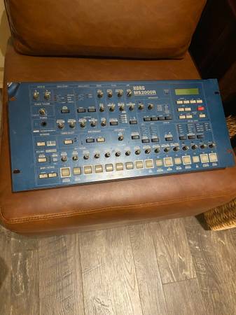 Korg MS-2000R Rack Synthesizer 1