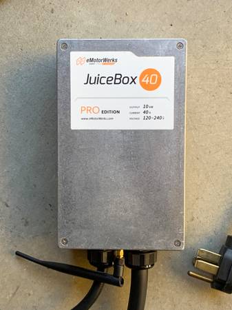 JuiceBox 40 Pro EV Charger 1
