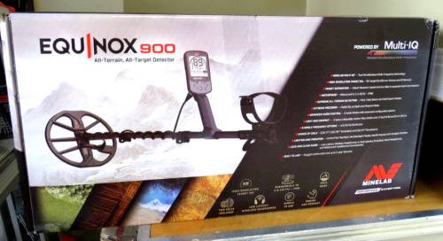 MINELAB EQUINOX 900 WITH TWO COILS (+ADD CARRY BAG FOR A $1) 1