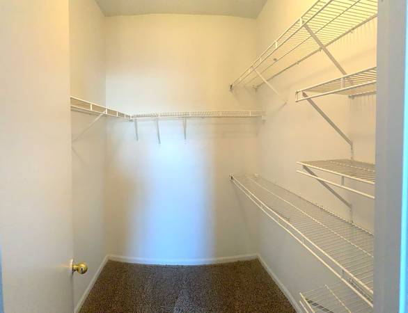 $1,750 / 3br - 1228ft2 - Score yourself this 3 bed / 2 bath! 1228 Sq Ft! Amazing view! (Goodlettsville)63904819830274122