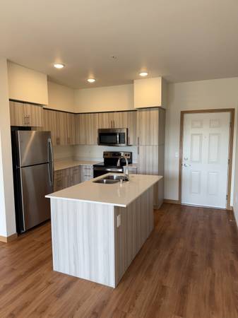 L206 AVAILABLE SOON 1