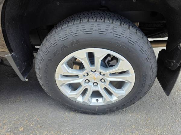 2023 Chevrolet Silverado 1500 4x4 - Photo 9