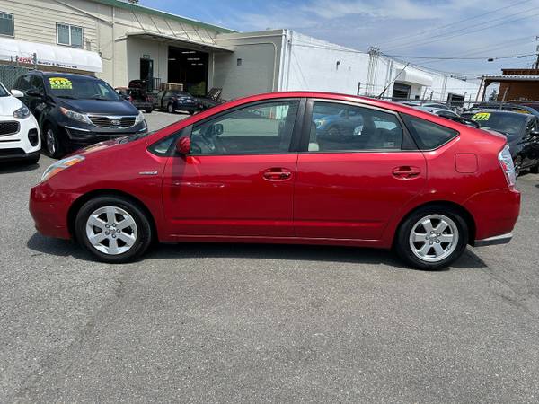 2008 Toyota Prius 5dr HB (Natl) - $7,995 (Lynnwood Washington)63617339047553122