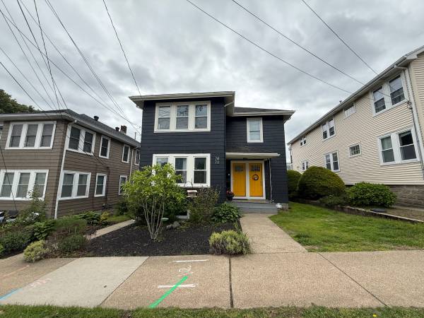 $3,700 / 3br - 1100ft2 - Amplio dormitorio de 2/3 habitaciones/Oficina, Sunroom de 4 estaciones, cargador para vehículos eléctricos/Garaje (Watertown)63655181306371120