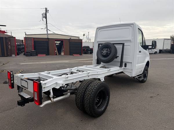 2023 Mercedes Benz Sprinter 3500XD - Photo 6