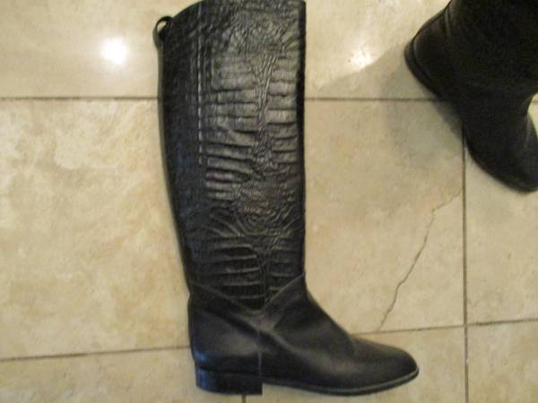 Black leather croc embossed boots 1