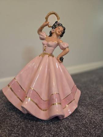 stunning ceramic art piece....a work of art...pristine condition... 1