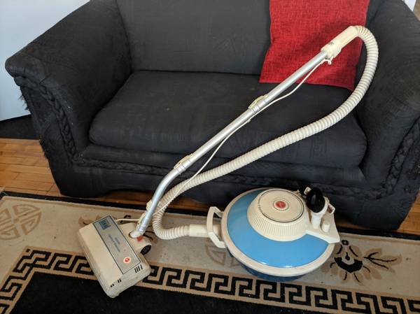 Hoover Vacuum Celebrity II saucer vintage canister 1