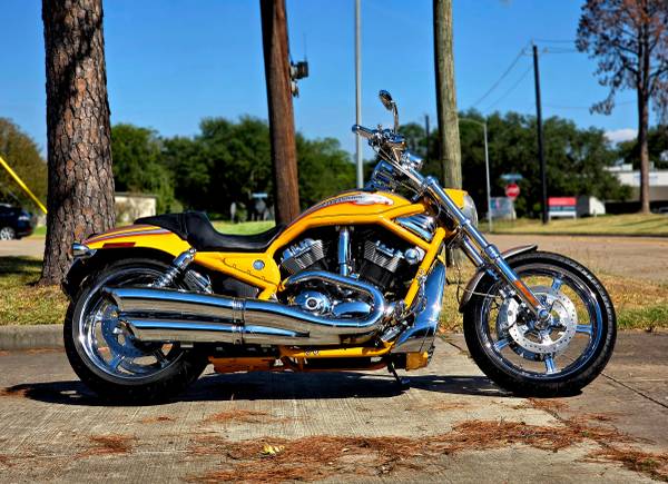 2006 Harley CVO Screaming Eagle VRod - 3,011 Miles! 1