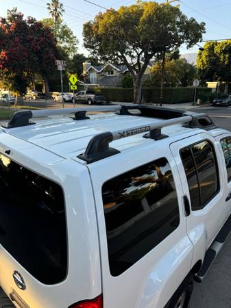2015 Nissan Xterra - Blanco - $10.500 (Santa Barbara)63502142508161121