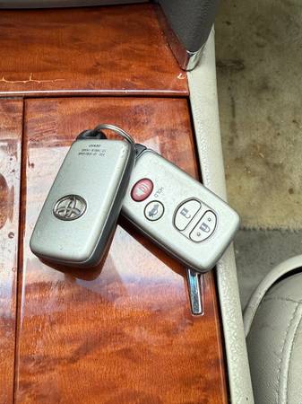 Camry híbrido Toyota 2010 - $5.995 (brooklyn)63618062123779124