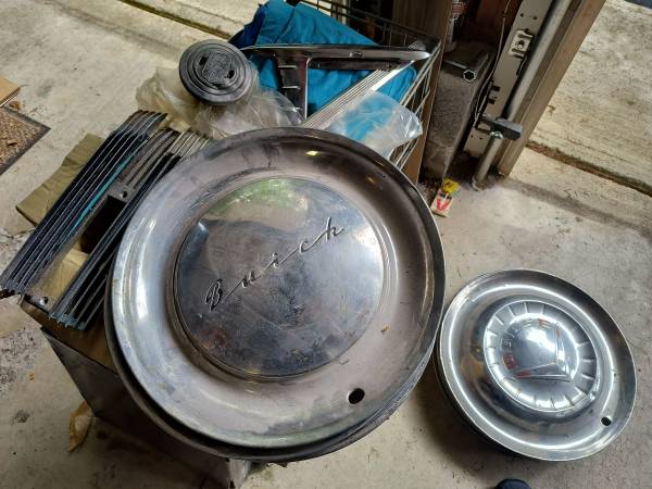 Hub Caps Dodge, Buick and Chevrolet 1