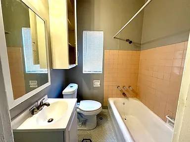 $988 / 1br - 440ft2 - @@@ Modern Oakland 1BR—440 Sq Ft, Ready Now Move-In @@@ (Oakland, CA)63908866916995122