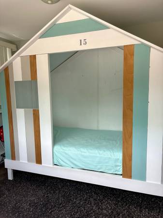 Maison du Monde Solid Wood Structure Children’s Beach Cabin Bed With Mattress 1